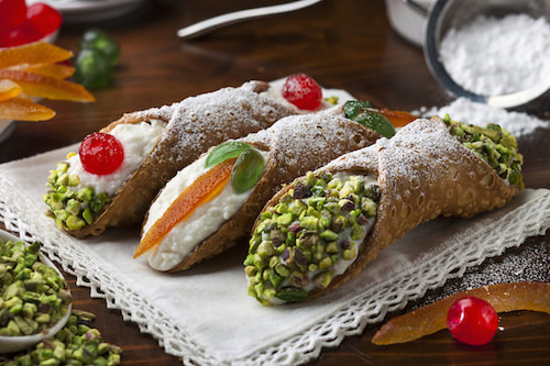 Cannoli - food and cycling in Sicily